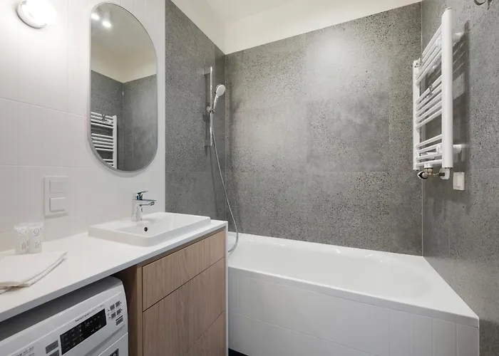 Dworska 27a By Homeprime *